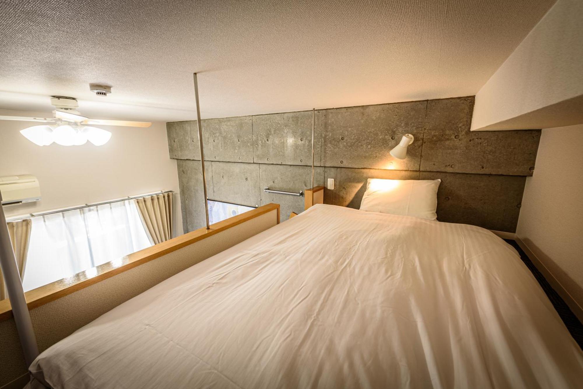 Cocostay The Peace Memorial Park ココステイ平和記念公園 Excellent Location Overlooking Peace Park! Hiroshima Rum bild